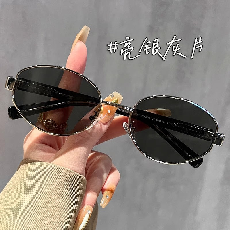 2026.New Model, Retro Hong Kong Style Tortoiseshell, Women's High-end Oval with Driving- Suitable for Leisure,, and Parties- an Ideal Choice for Couples, Friends, and Family