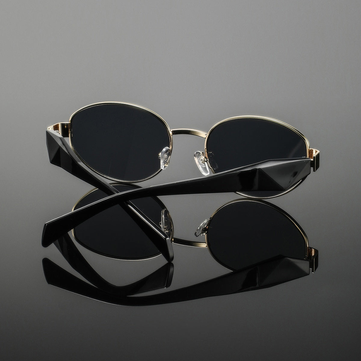 1 Pair of Men'S Metal Oval, Small, Exquisite, High-End, Temperament, Versatile, Literary Style, Lightweight, Trendy, Casual, Personalized, Fashionable Glasses