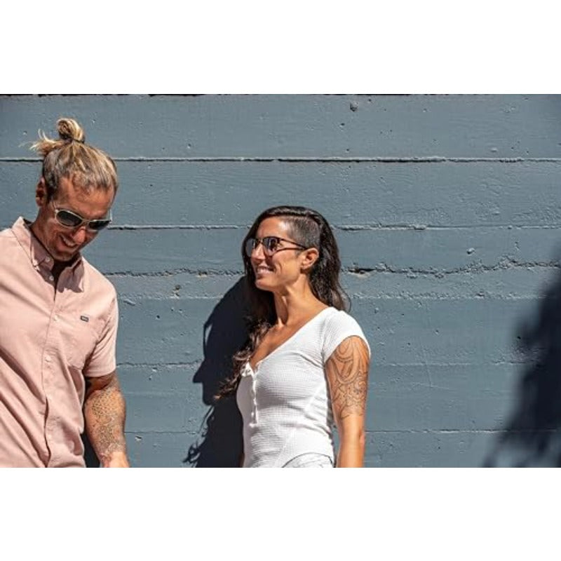 Step Out Polarized Sunglasses 00% UV Protection Comfortable Fit Trendy Design for Men and Women