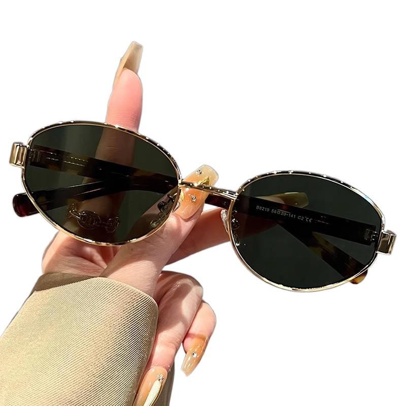 2026.New Model, Retro Hong Kong Style Tortoiseshell, Women's High-end Oval with Driving- Suitable for Leisure,, and Parties- an Ideal Choice for Couples, Friends, and Family