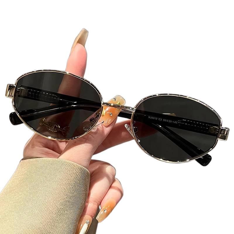 2026.New Model, Retro Hong Kong Style Tortoiseshell, Women's High-end Oval with Driving- Suitable for Leisure,, and Parties- an Ideal Choice for Couples, Friends, and Family